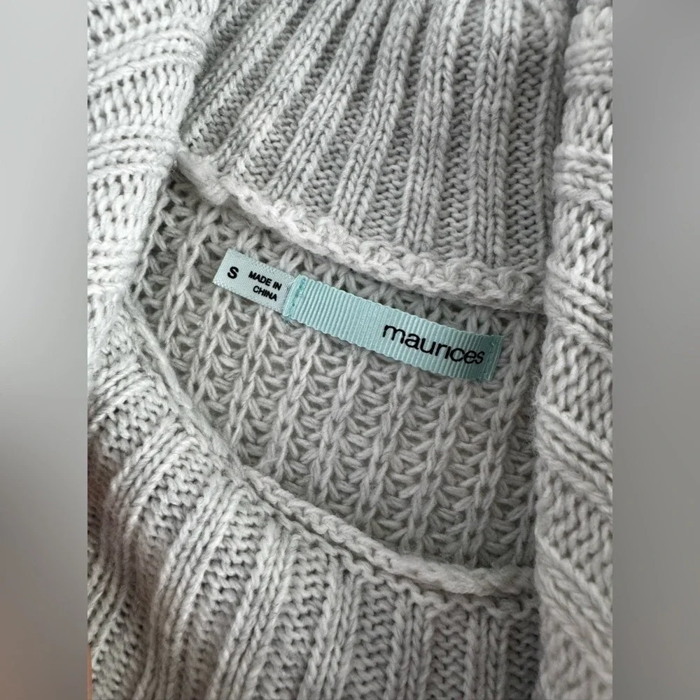 Maurices Cable Knit Cowl Neck Sweater Tunic Grey size S NWOT - Picture 4 of 6
